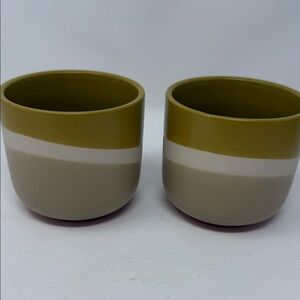 Olive and Beige Ceramic Planters/Bowls   4x4” Brand New  Set of 2-Home Decor